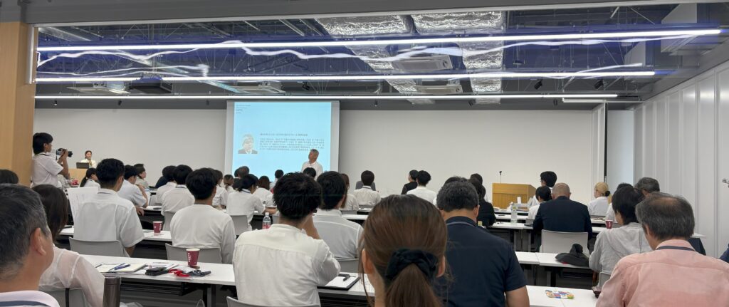 建築学生ワークショップ2025 講評の様子